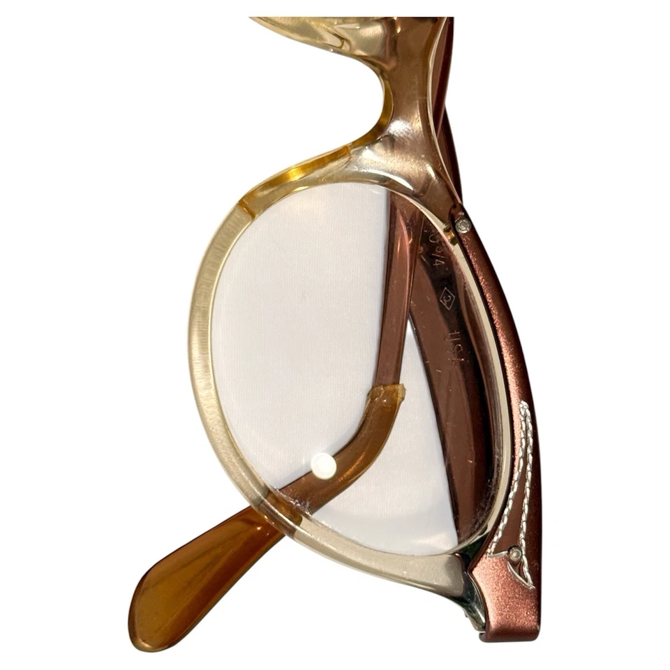 Gafas ópticas vintage metálicas rosa gato para mujer con esquinas grabadas años 50 Foto 4 de 4