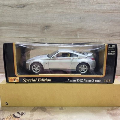 Voiture miniature Nissan 350z Nismo S-Tune Maisto édition spéciale 1:18 - boîte abîmée - Photo 1/4