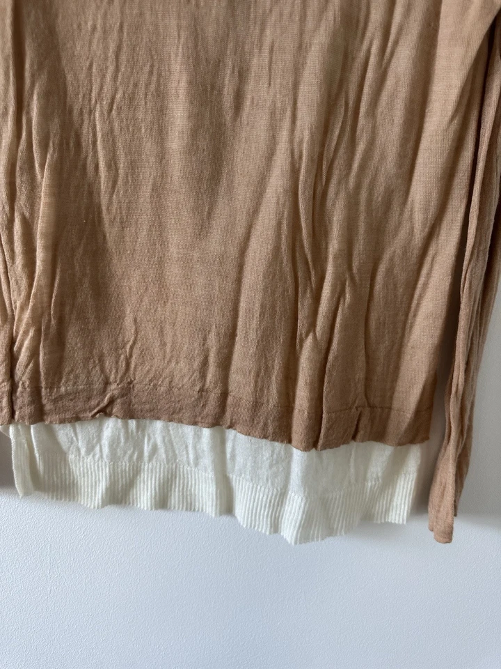 Suéter Hermès Color Nude Cuello en V Seda y Cachemira Look de Dos Piezas Foto 4 de 4
