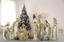 10-Piece Christmas Nativity Set – Nativity Scene with Manger, Holy Family & A...