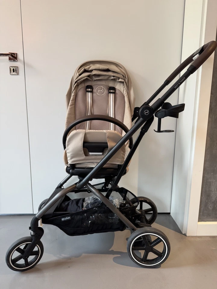 Cybex Eezy S Twist+2 Buggy. Almond Beige. Guter Zustand. Inkl. Regenverdeck - Bild 2 von 4