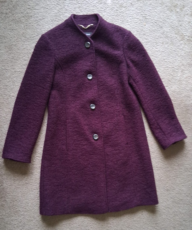 Ellen Tracy Women's Burgundy Wool Blend Coat with Pockets Size 4