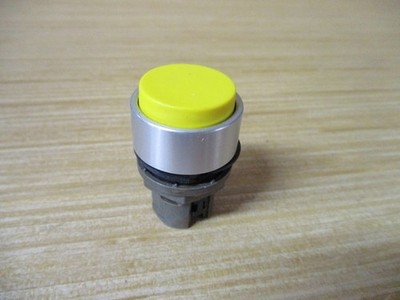 Allen Bradley 800EM-E5 Yellow Extended Button 800EME5