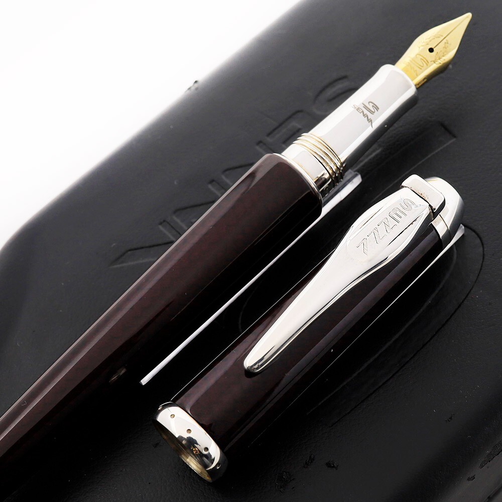 Montegrappa Ayrton Senna Burgundy Carbon Fiber Fountain Pen