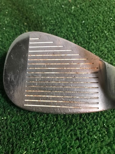 Cleveland Tour Action Reg. 588 56 Degree Sand Wedge Golf Club - Picture 8 of 9