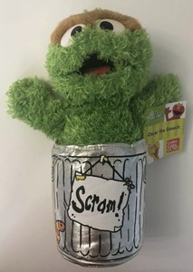 Sesame Street Oscar the Grouch Plush Stuffed Animal GUND Scram Trash Can NWT 10