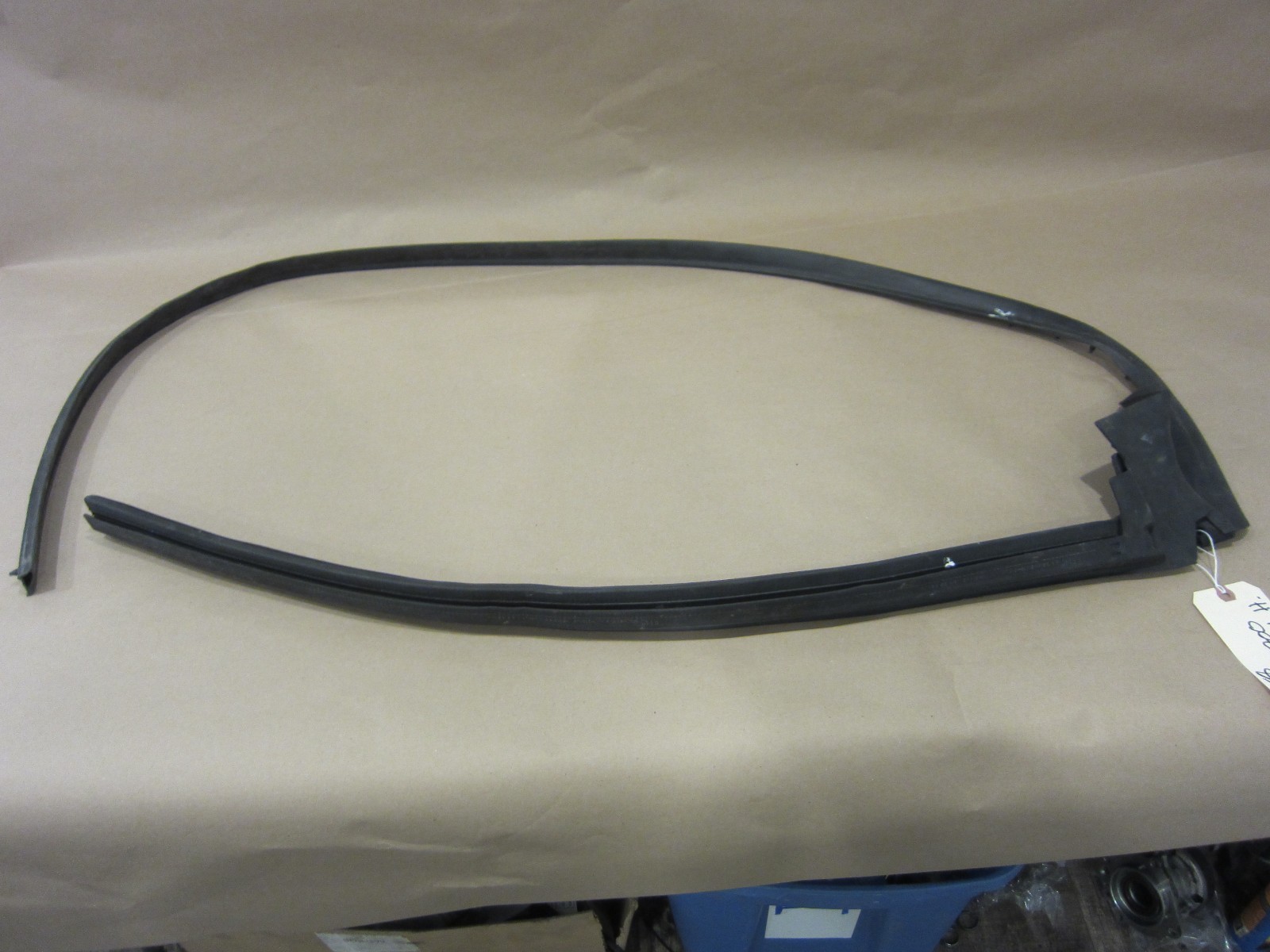 Ferrari 458 - LH Door Inner Edge  Gasket / Seal / Rubber Part# 81304700