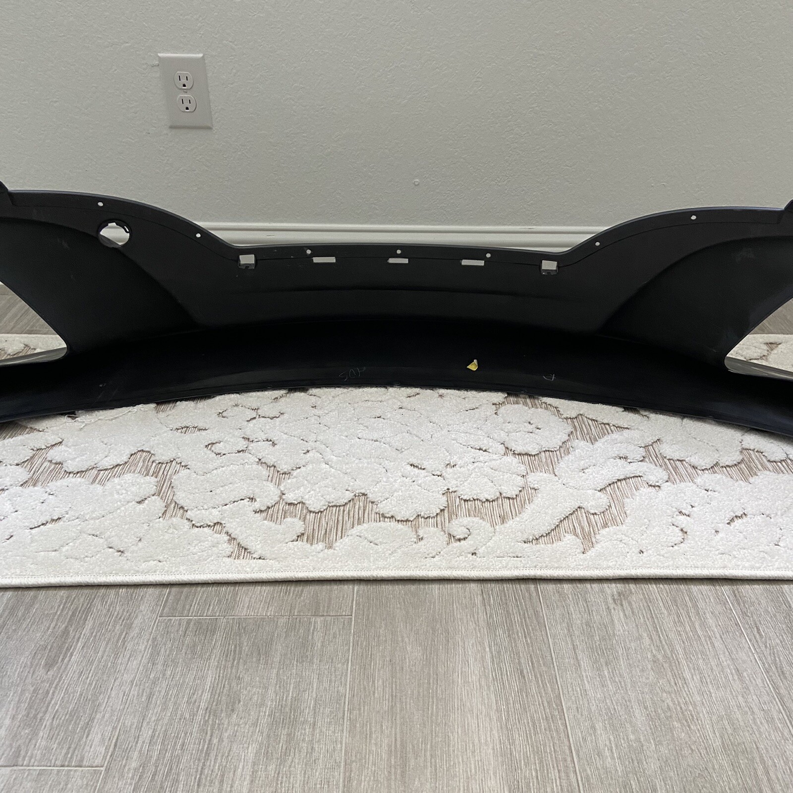 2015 2016 McLaren 650S Front Bumper Splitter Lower Spoiler 11A2172CP NICE!!