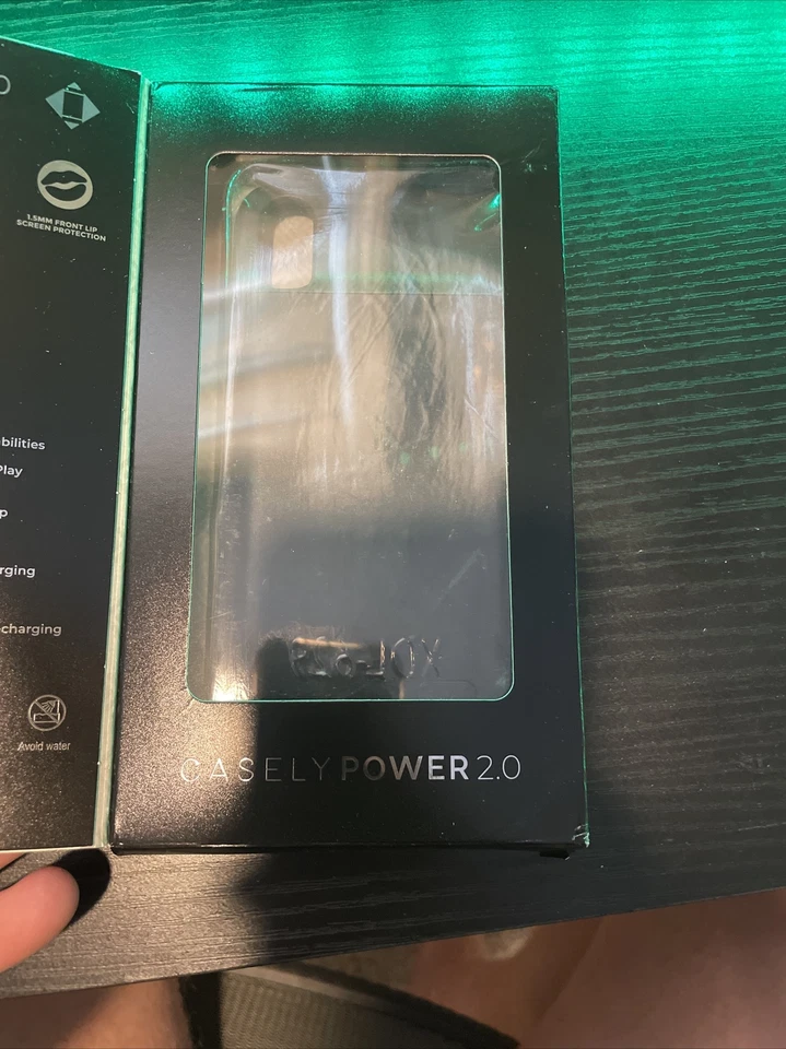 Casely Power 2.0 Charging Case for Iphone X/XS - Image 2 of 4