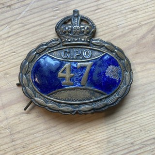 Vintage General Post Office GPO Enamel Cap Badge #47