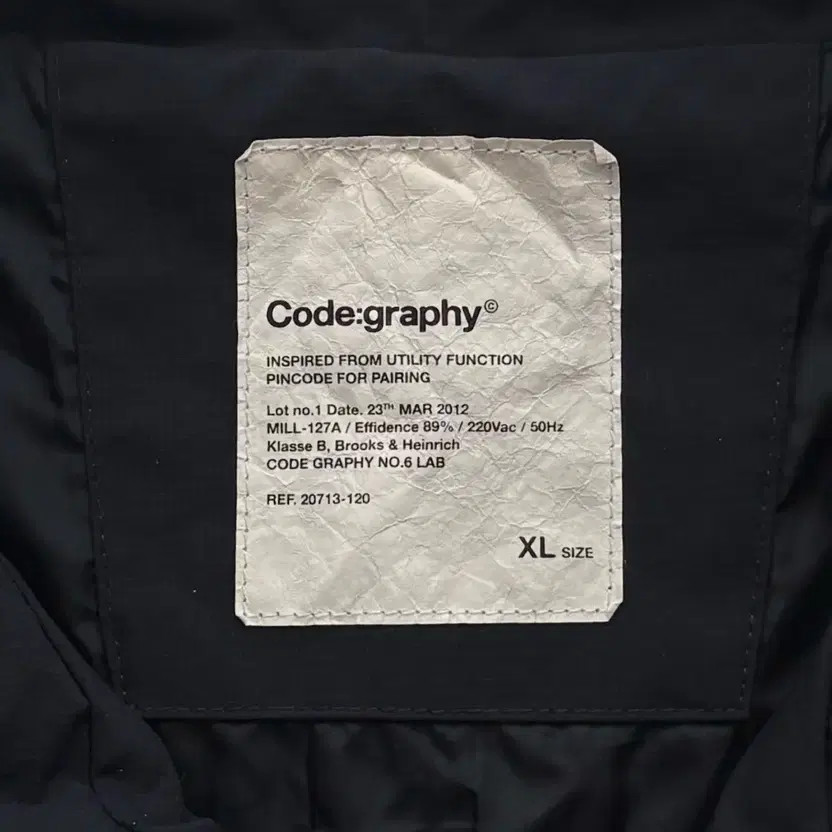 CodeGraphy Two-Way Bicolor Tech Windbreaker XL - image 7