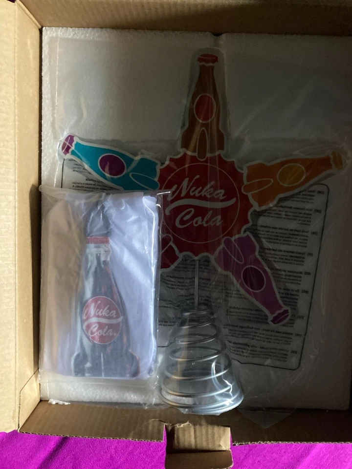 Fallout Nuka Cola X-Mas Set Fizz-tive Garland & Fizz-tive Tree Topper Neu & OVP - Bild 3 von 4
