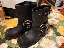 Jeffrey Campbell/FP 