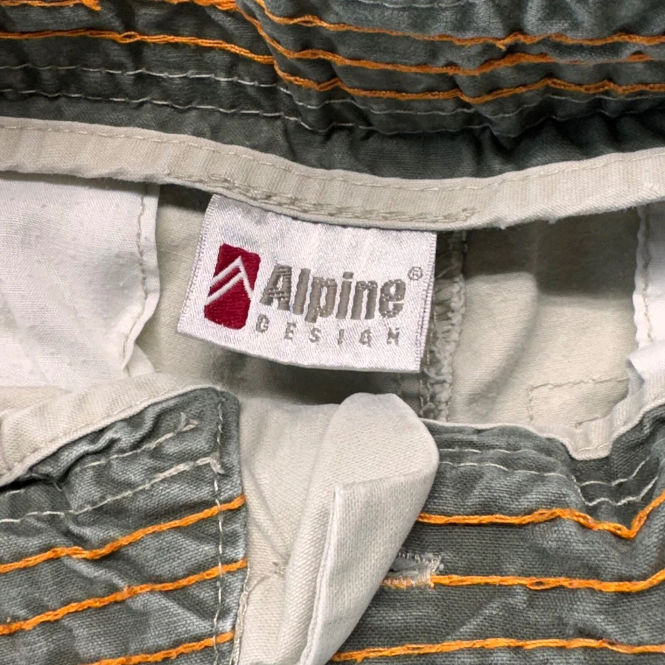 Alpine Design Cargo Shorts Outdoor Casual Hiking Khaki Beige Size 34 - Image 2 of 4