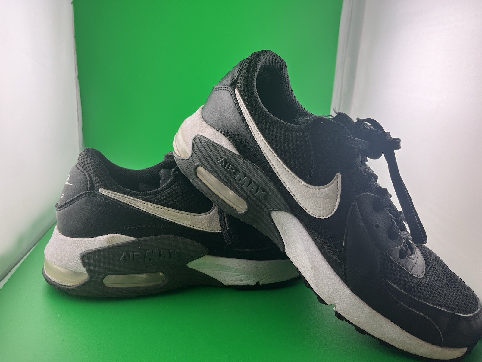USED Size 8.5 - Woman’s Nike Air Max Excee Black - image 1