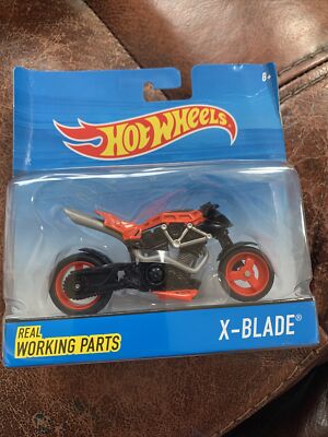1:18 SCALE X-BLADE MOTORCYCLE STREET POWER HOT WHEELS BIKE x-blade imper