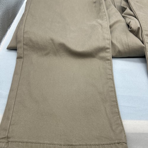 Lucky Brand 121 Men’s Slim Fit Sateen Straight Pants Size 38x30 Tan Khaki - NWT - Picture 8 of 19