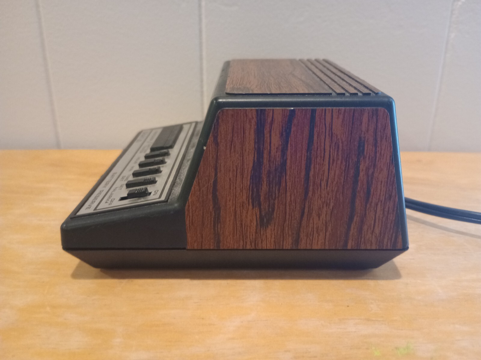 Vintage Spartus Neptune Model 110 LED Alarm Clock Retro Woodgrain Tested & Works