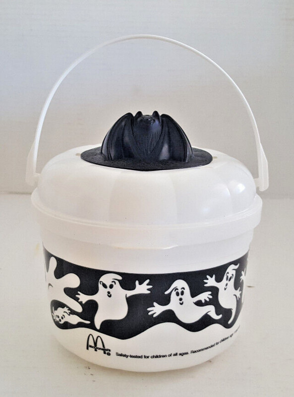 HALLOWEEN TRICK OR TREAT Bucket McDONALDS RARE w/ Bat Top vtg 1993 Happy Meal