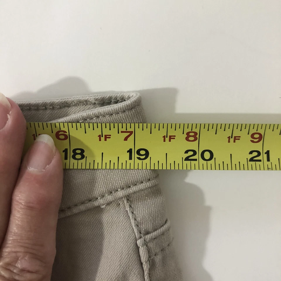 Bermudas Lee Riders para mujer talla 20 tiro medio cintura 38 marrón claro con cremallera Foto 4 de 4