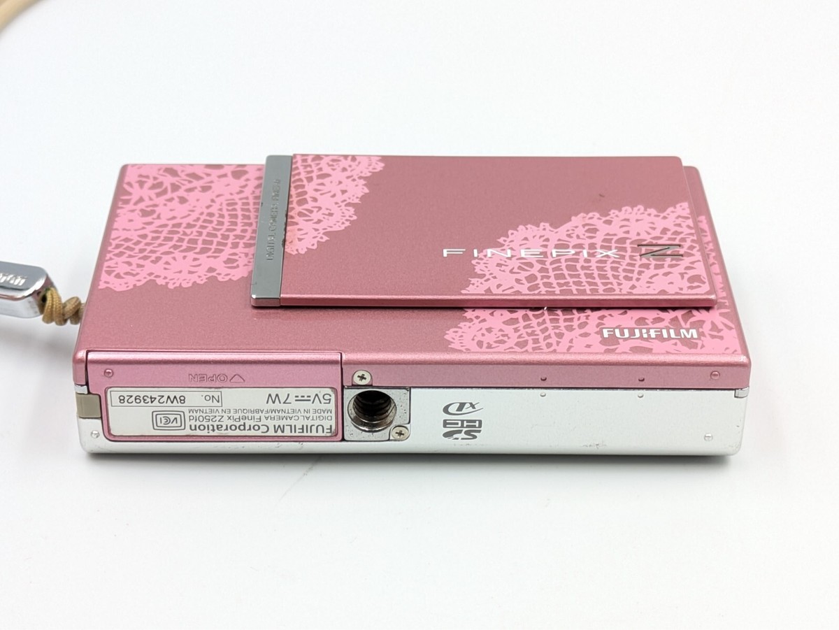 mint Fujifilm FinePix Z250fd Pink Digital Camera 10.0MP 5x mint Fujifilm FinePix Z250fd Pink Digital Camera 10.0MP 5x