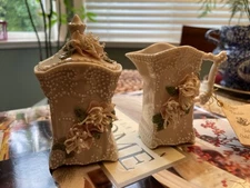 Shellie Kirkendall Spaghetti-like 3D Floral Creamy Ivory Base Cream & Sugar