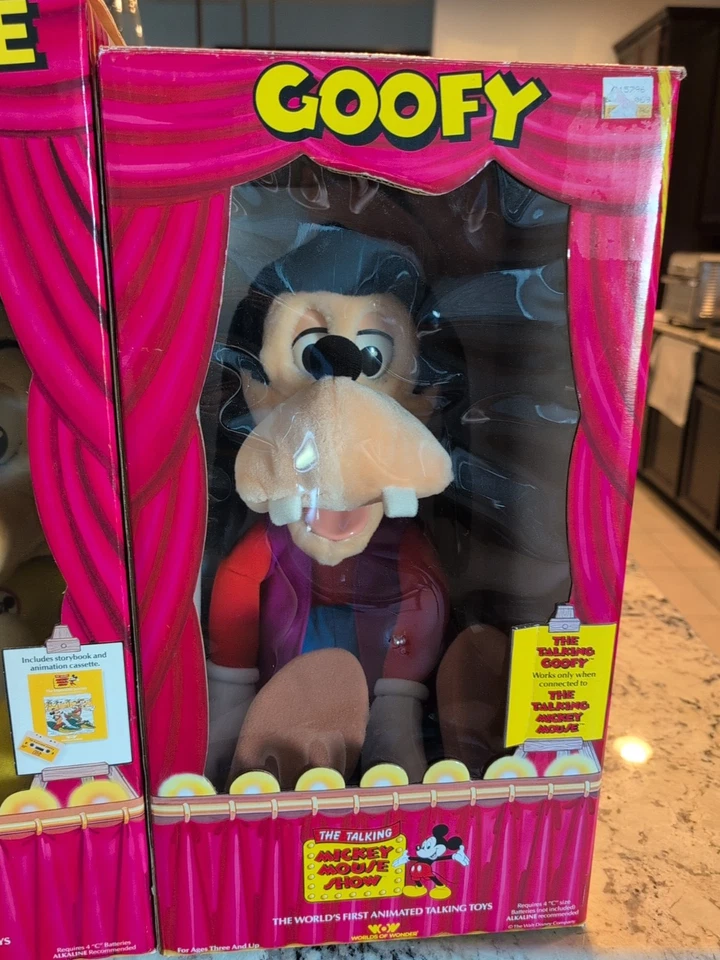 Worlds of Wonder, 'The TALKING MICKEY MOUSE' e PATETA EM PERFEITO ESTADO NA CAIXA COM ETIQUETAS - Imagem 3 de 4