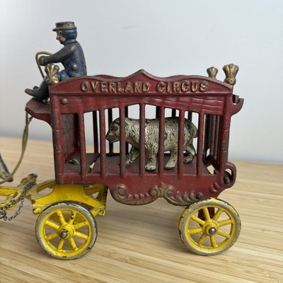 ANTIQUE KENTON CAST IRON OVERLAND CIRCUS WAGON DRIVER RIDERS POLAR