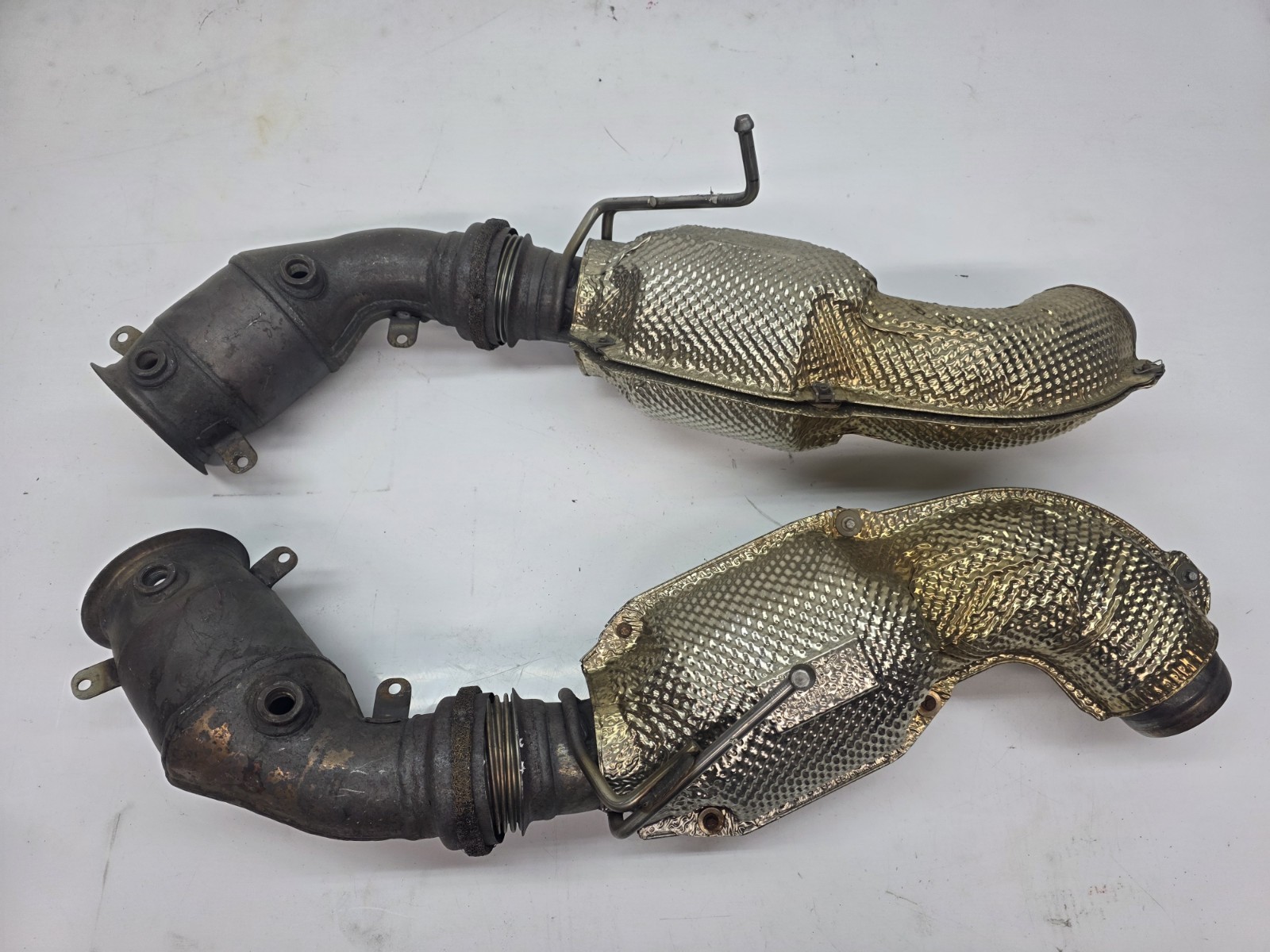 MCLAREN MP4-12C 650 EXHAUST CATALYTIC CONVERTERS OEM LEFT AND RIGHT 