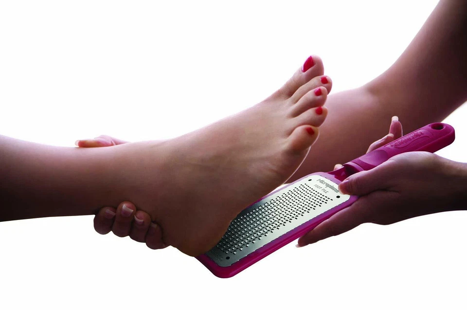 Microplane Colossal Foot File / Pedicure Rasp 10 Pack - Pink - Image 3 of 3