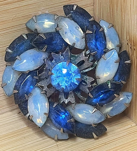Vintage Brooch Icy Blue Rhinestones Round Pin Silver Costume Jewelry
