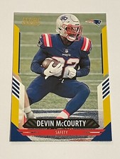 2021 Score Football Gold Parallel #42 - Devin McCourty - New England Patriots
