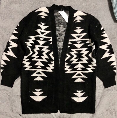SCHWARZE STRICKJACKE MIT AZTEKENMUSTER VON MATALAN GRÖSSE 16-18 **NEU MIT ETIKETT**