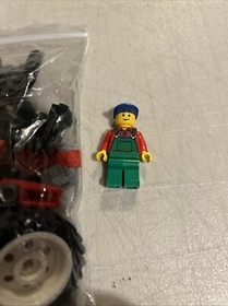 LEGO City Farm 7634 Tractor - with Minifigure and Manual