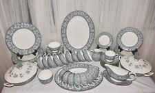 Wedgwood England Moselle 80-Pc Bone China Service For 10 1962-1964 Discontinued