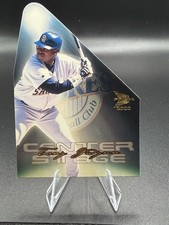 2000 Pacific Prism - Center Stage Die-Cuts Tony Gwynn #17