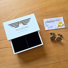 Aviators Manschettenknöpfe Boeing 747 Edelstahl silber/grau rechteckig Box