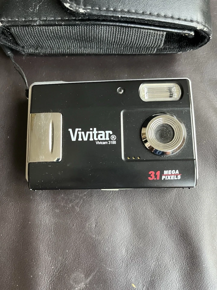 Vivitar Vivicam 3188 3.1MP Compact Digital Camera Black - Image 2 of 4