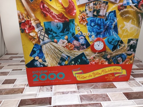 Springbok Wizard Of OZ 2000 Piece Puzzle Follow The Yellow Brick Road Pre Owned - Picture 2 of 10