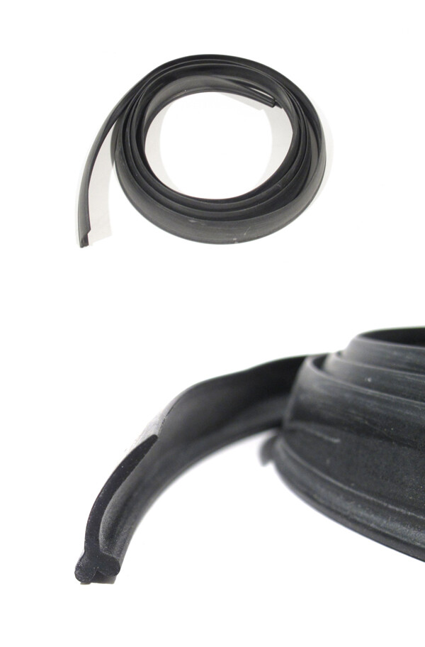 Ferrari 250 GT Boano Central Door (Front Side) Rubber Ring New