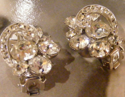 Weiss Crystal Earrings Clear Sparkle Prong Set Icing Silver tone CLIPS Signed
