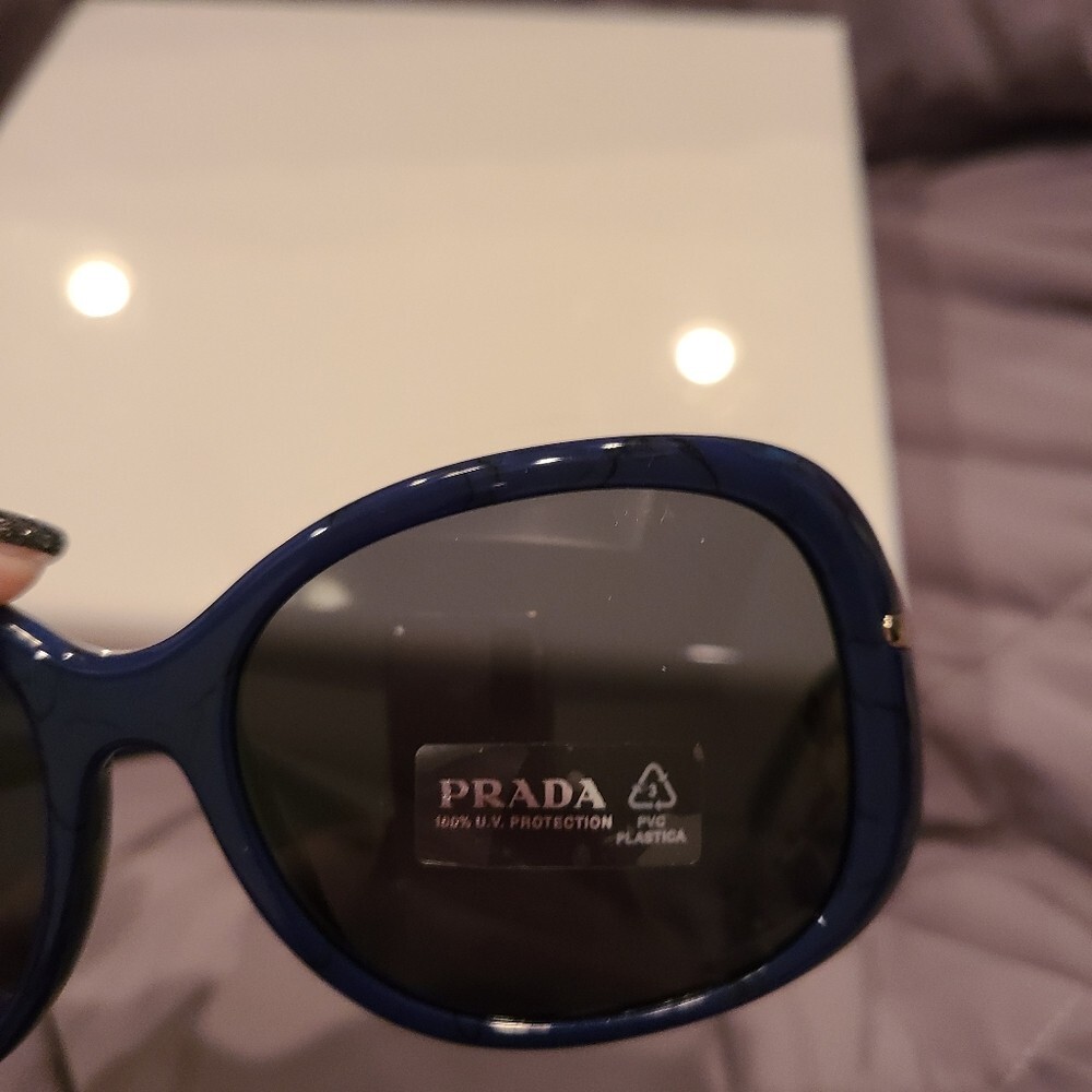 Prada Baltic Marble Sunglasses brand new with box | eBay display picture 2