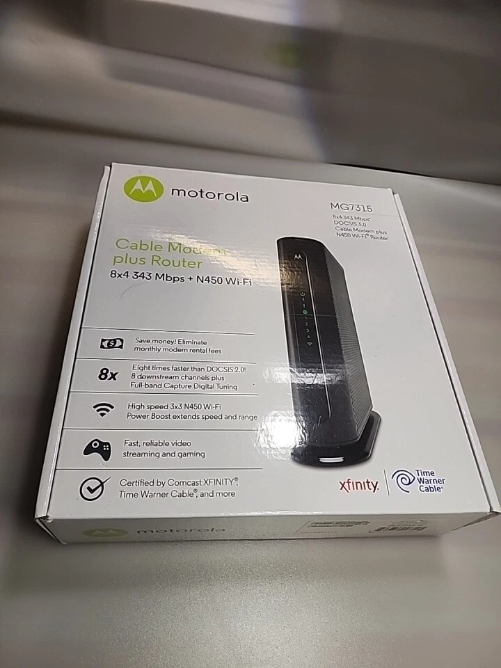 Motorola MG7315 8x4 DOCSIS 3.0 Cable Modem Plus N450 Router + Power Cable - Image 2 of 4