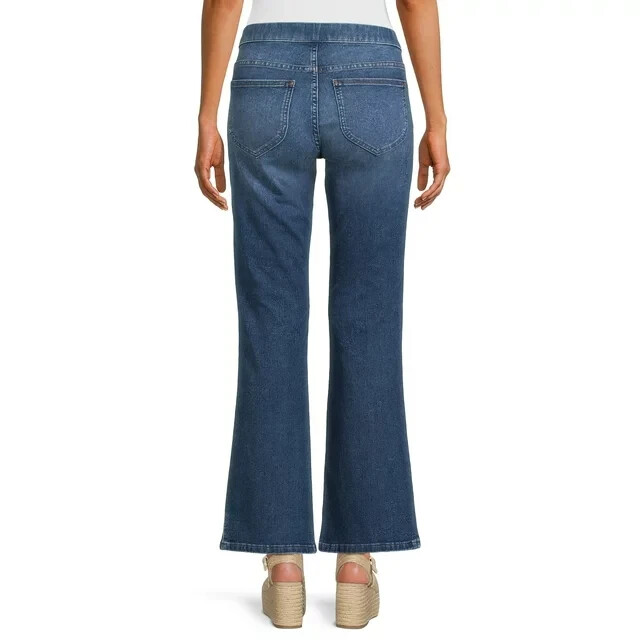 NO BOUNDARIES - SIZE: SMALL (3-5) - Light Wash Lace Up NO BOUNDARIES - SIZE: SMALL (3-5) - Light Wash Lace Up