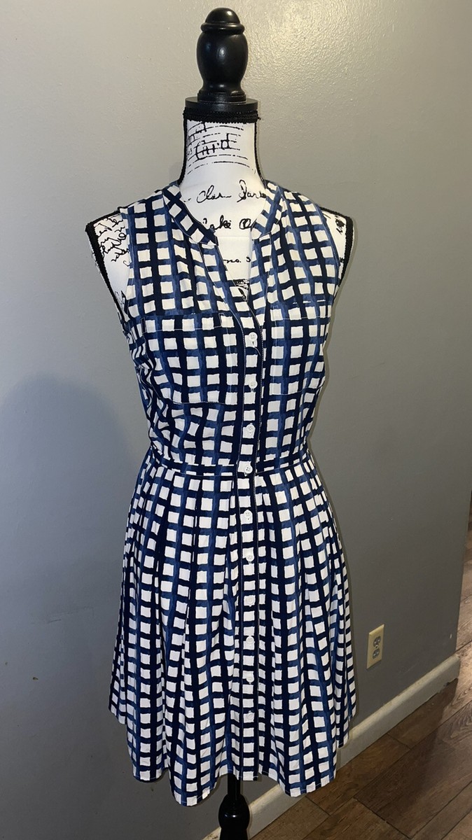 crown and ivy blue and white dress Crown and Ivy Blue and white checkeded Flare skater dress 36inch Length  size 4