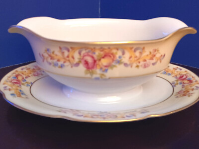 CAMBRIA BY TIRSCHENREUTH GRAVY BOAT WITH UNDER PLATE CIRCA EARLY 1900'S