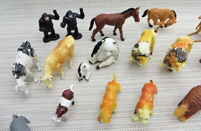 Vintage Lot of 31 Plastic Zoo Wild Animal Figurines made in Hong