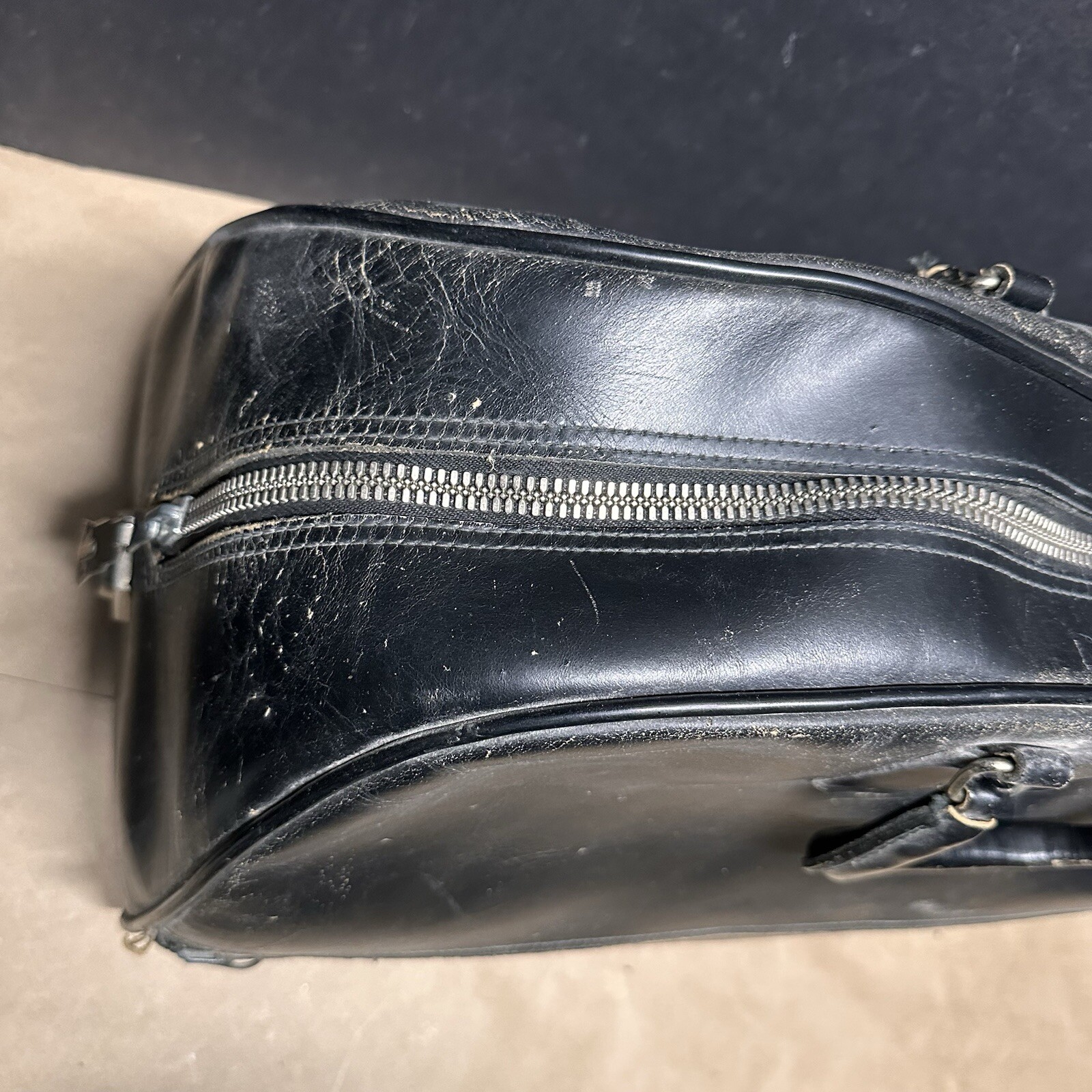 Vgt Crest NY Doctors Top Grain Cowhide Leather Black Satchel Bag Attache' Case