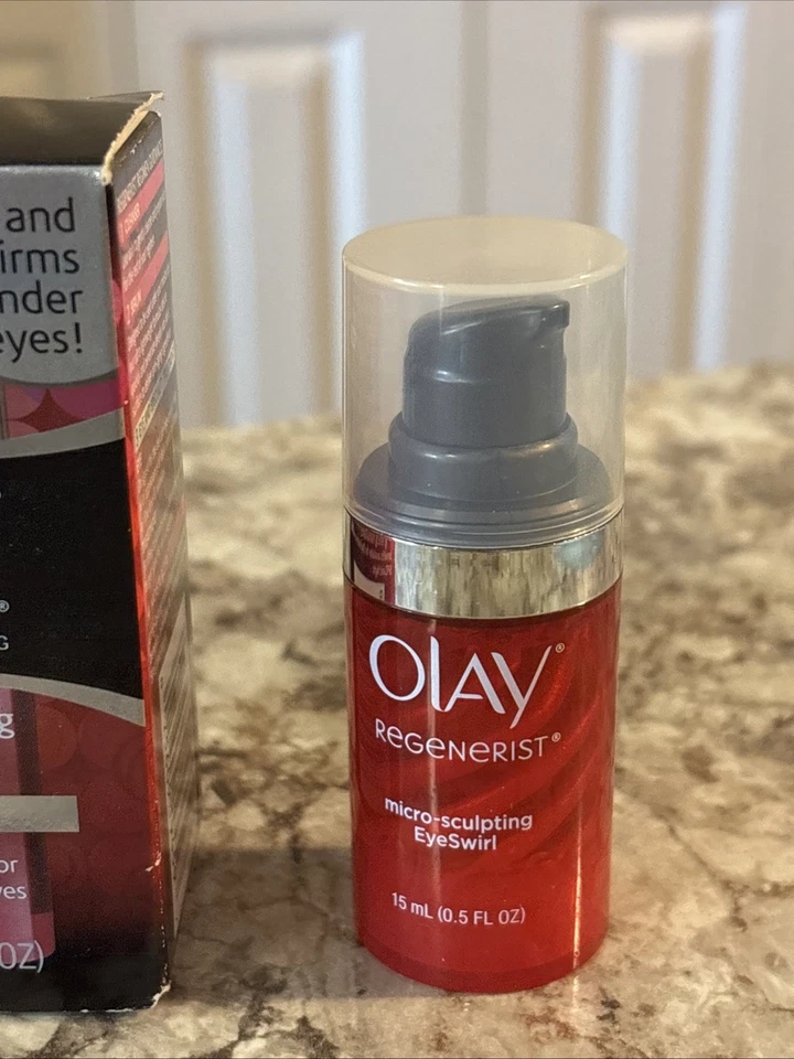 Crema antienvejecimiento Olay Regenerist microesculpidora para ojos remolino 0,5 OZ FORMA ORIGINAL NOS Foto 3 de 4