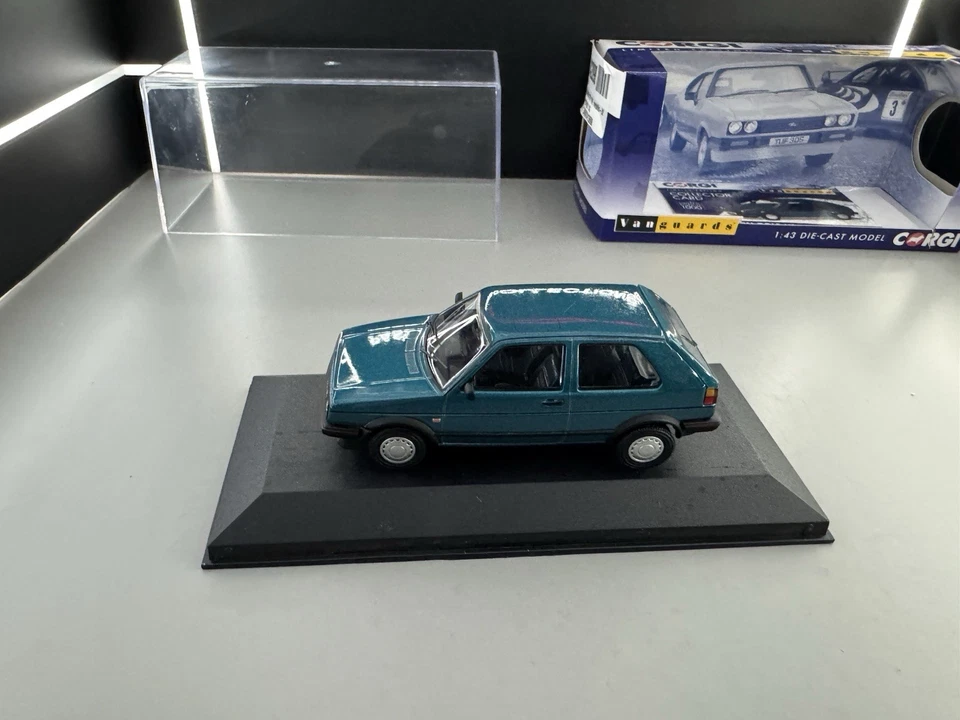 1/43 Corgi Volkswagen Golf MK2 GTi 16V  (i) - Photo 2/4